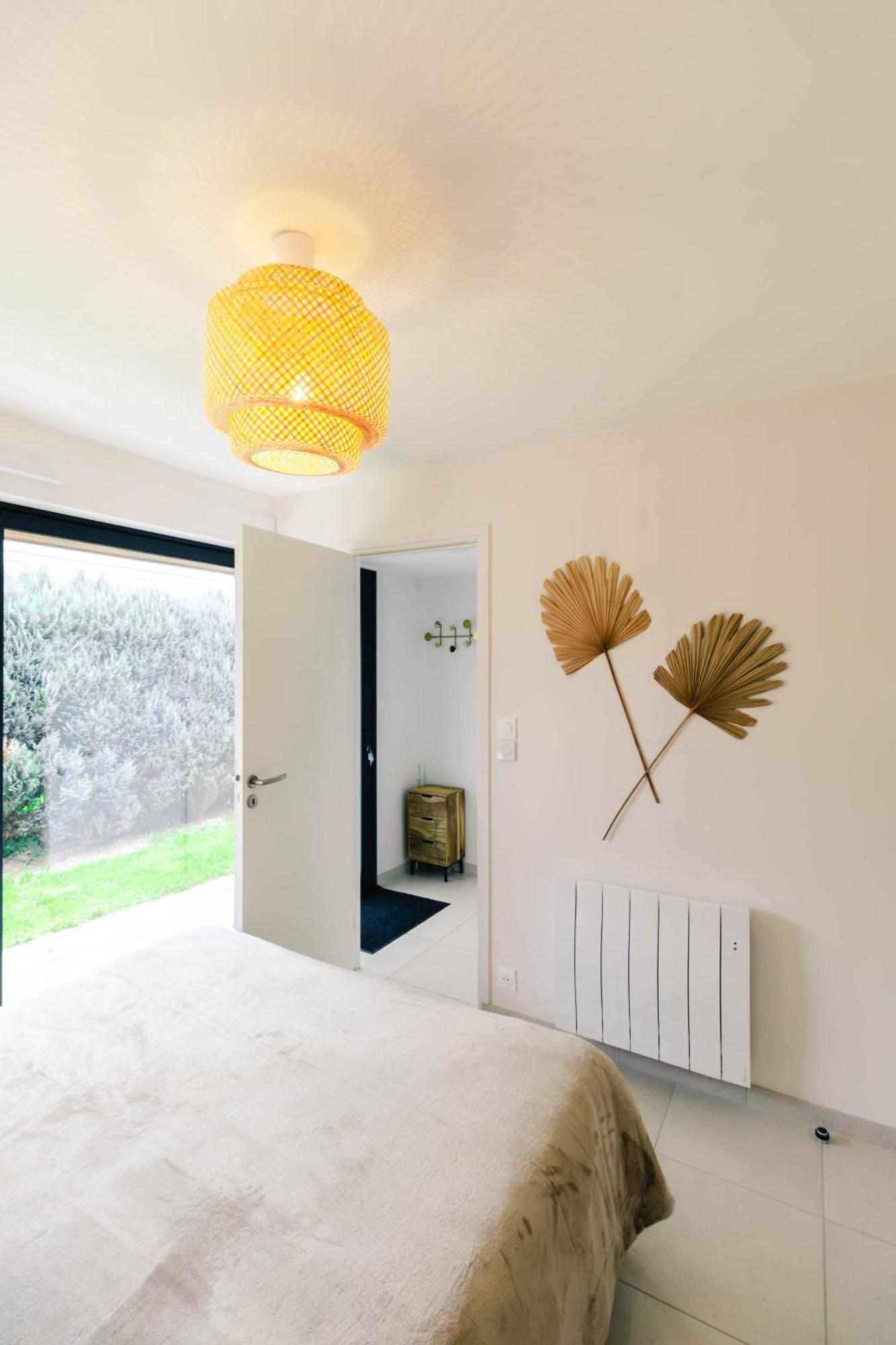 Au Jardin Ginkgo Apartment Кимпер Екстериор снимка