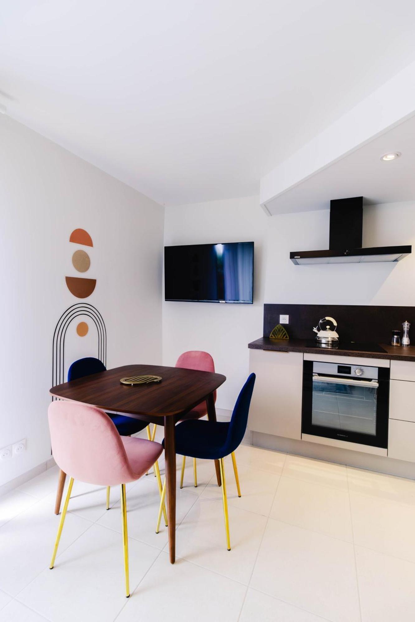 Au Jardin Ginkgo Apartment Кимпер Екстериор снимка