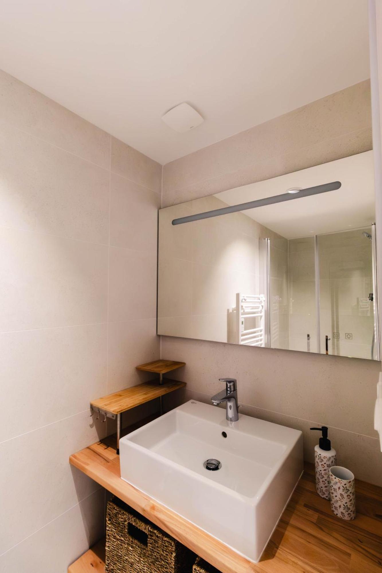Au Jardin Ginkgo Apartment Кимпер Екстериор снимка